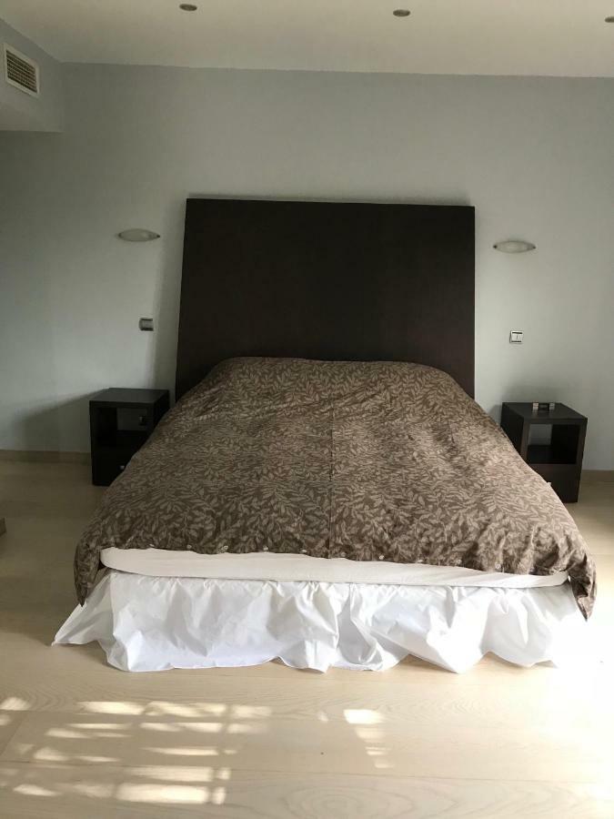 Villa With Heated Pool And Jacuzzi Close To Puerto Banus And Beach Estepona Dış mekan fotoğraf
